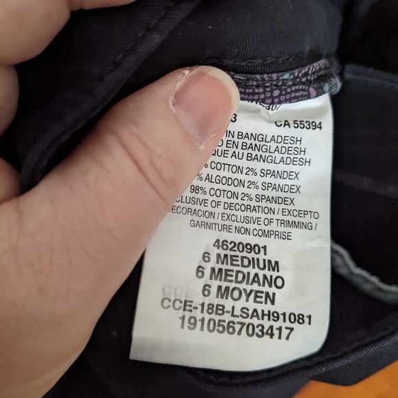 🌞Woman's Bermuda shorts - Picture 3 of 4